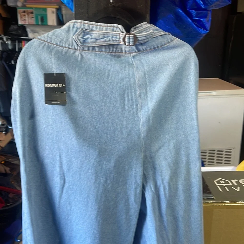 Jeans - Picture 3 of 4